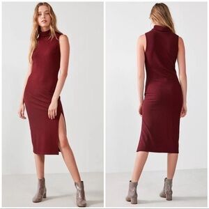 UO Silence + Noise Jodi Mock Neck Bodycon Midi Dress Size S